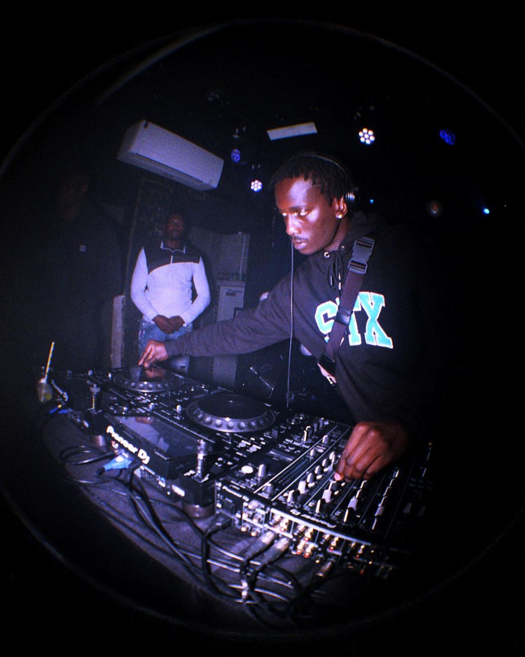 STEP•WIZE- 1st Birthday preditah